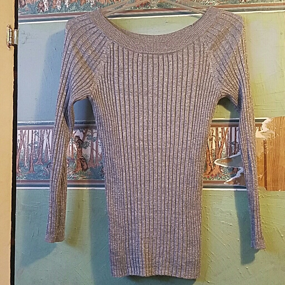 Cute stretchy, sparkley sweater