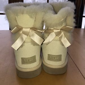 White Bailey Bow Ugg boots
