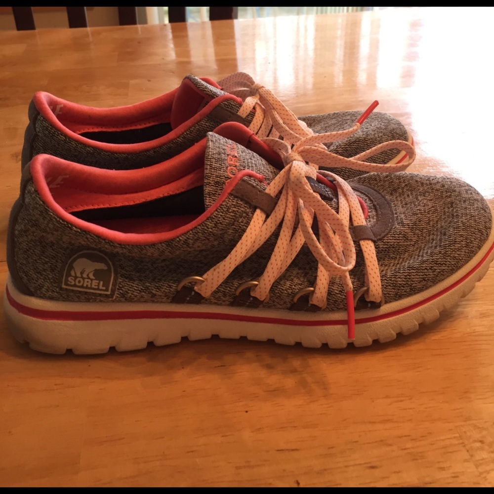 Sorel active shoes