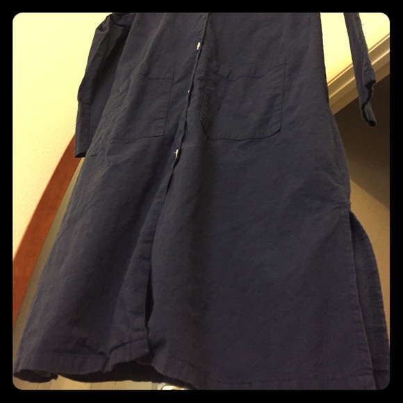 Knee-length Navy Blue Dress - Picture 3 of 3