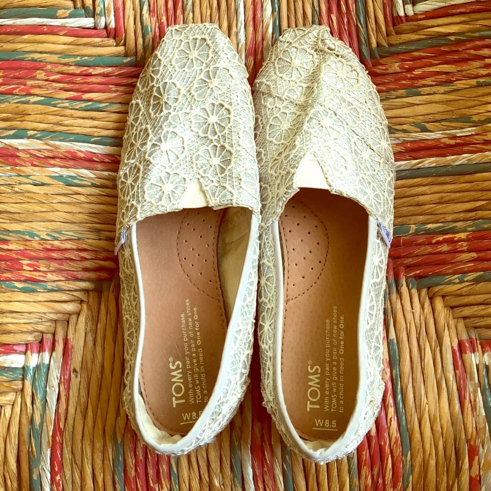 TOMS