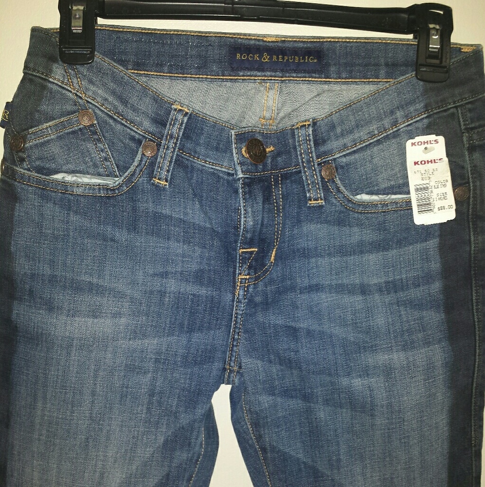 Rock and Republic womens jeans.
