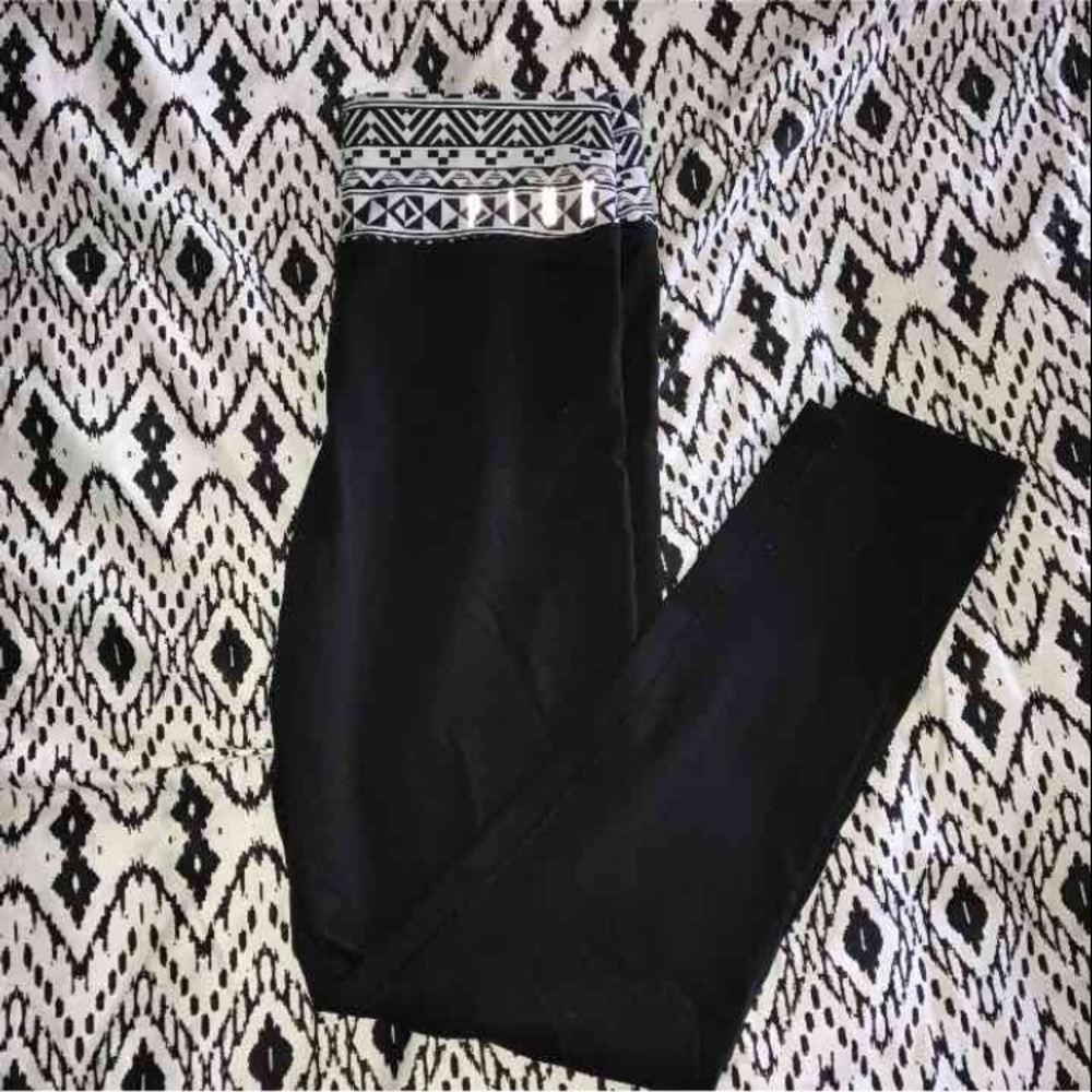 VS PINK LEGGINGS Medium
