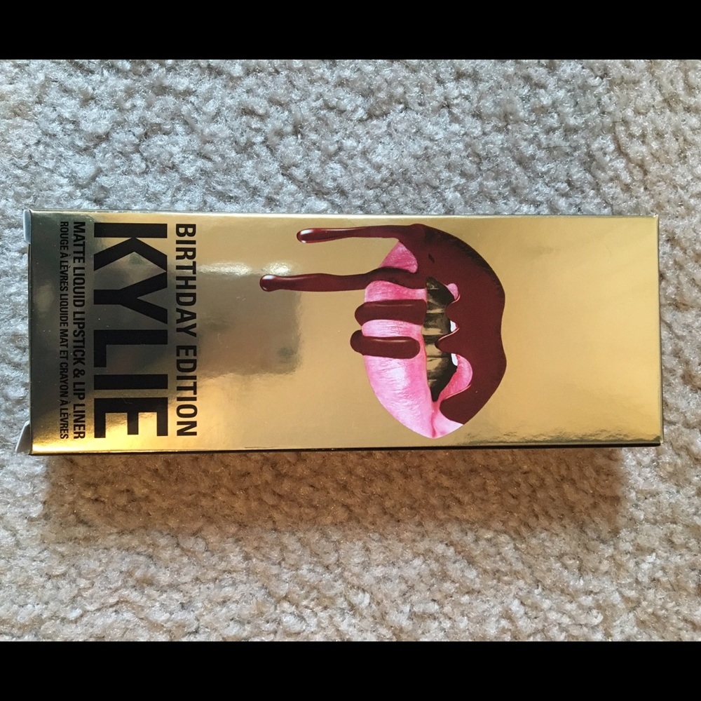 Kylie Cosmetics Birthday Leo Lipkit