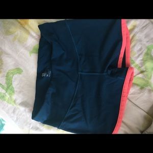 Gap spandex shorts