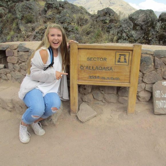 Meet your Posher, Izzy - Picture 1 of 1