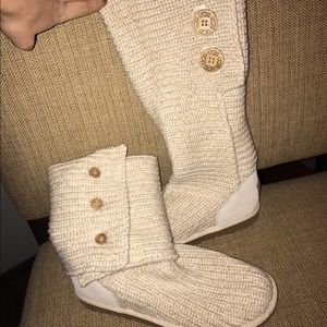 Brand new authentic beige ugg sweater boots