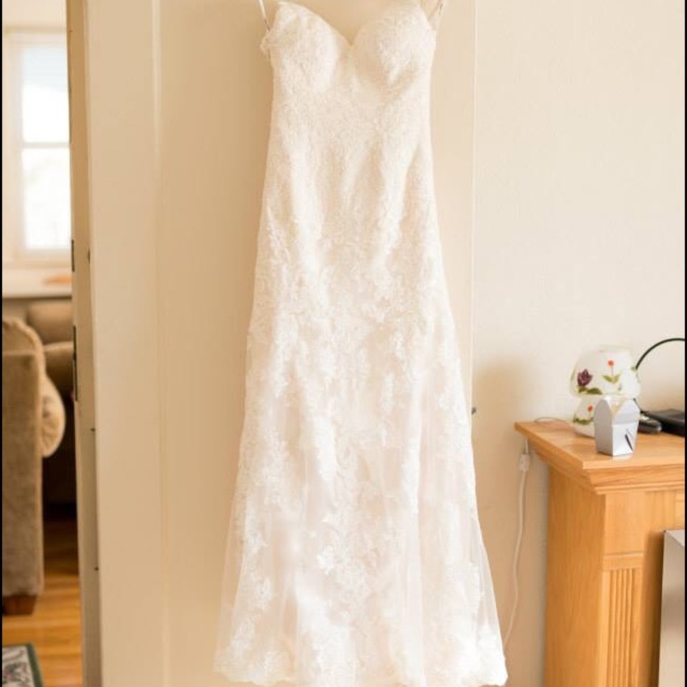 Essense of Australia wedding dress