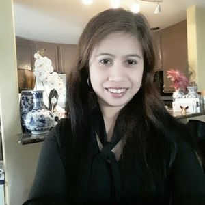 Meet your Posher, Maria annaliza