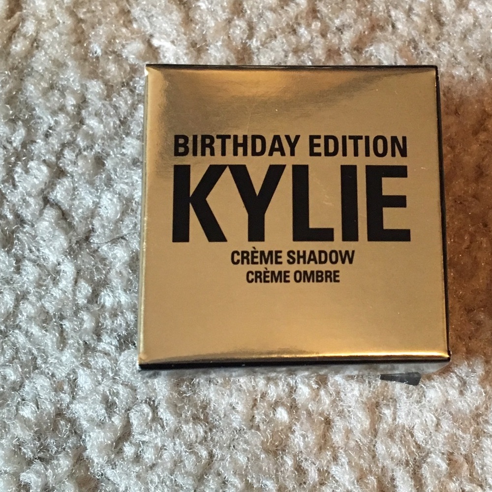 Kylie Cosmetics Birthday CremeShadow Copper