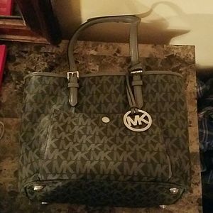 Michael Kors purse