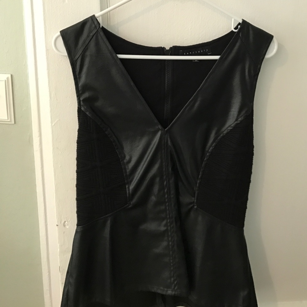 Fabulous black cotton and leather top.