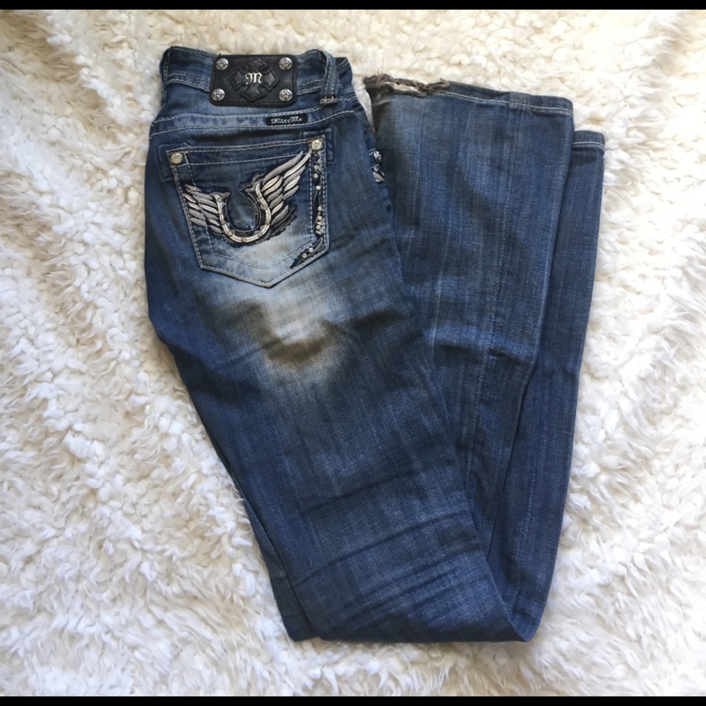 ❌SOLD❌Horseshoe Wings Miss Me Jeans