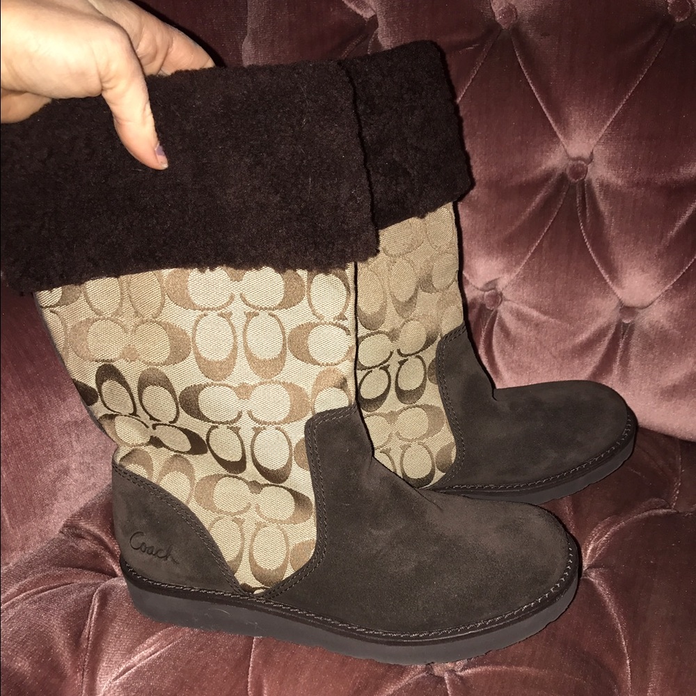 Authentic coach boots brand new without box
