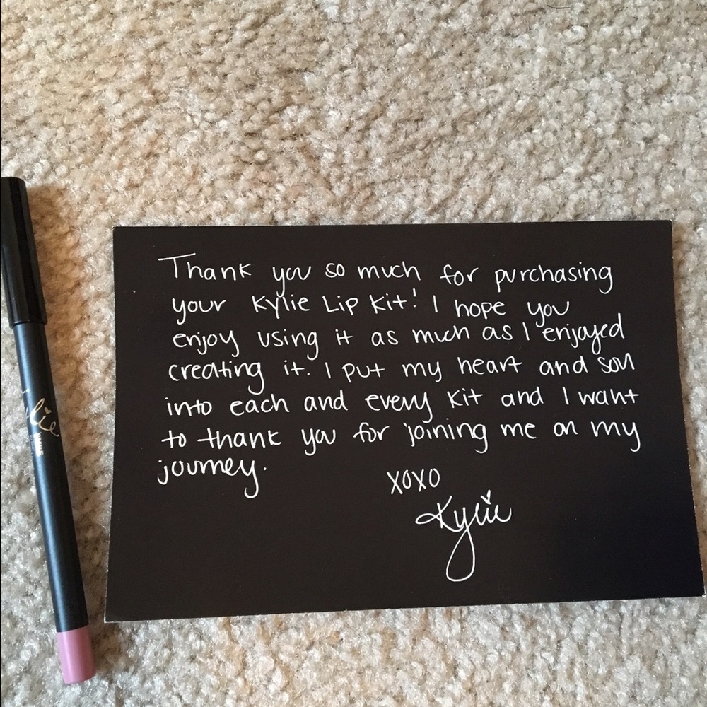 Kylie Cosmetics Smile Lipliner only