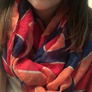 Adorable chevron infinity scarf!