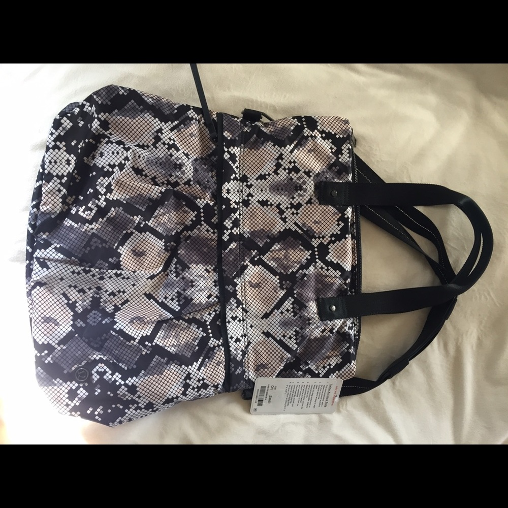Lulu lemon Twice As Nice Tote