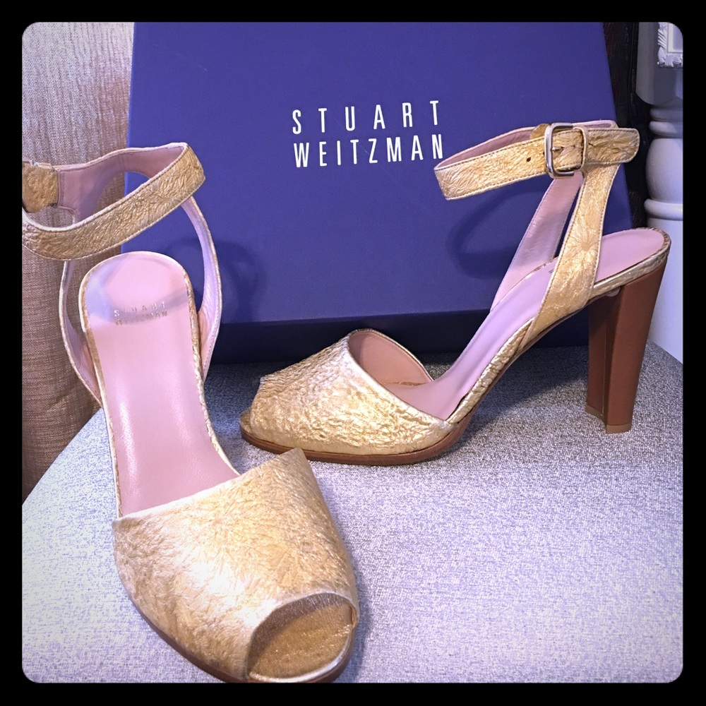 Authentic Stuart Weiztman sandals