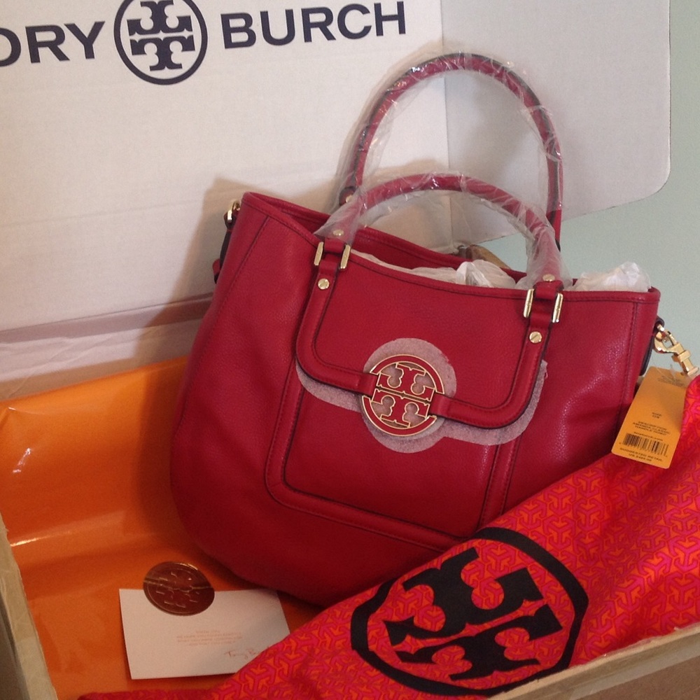 Tory Burch  Amanda hobo bag