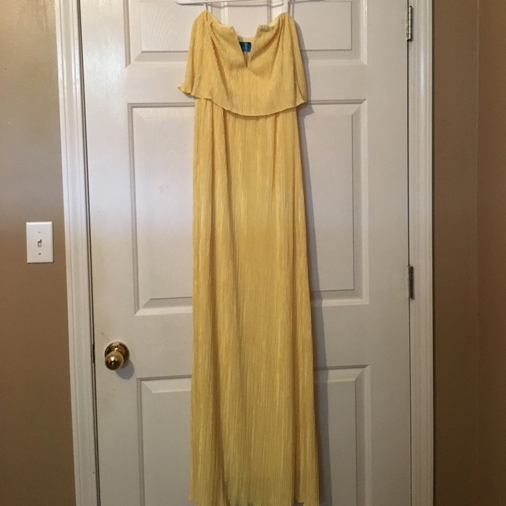 Yellow maxi ๐๐ - Picture 2 of 4