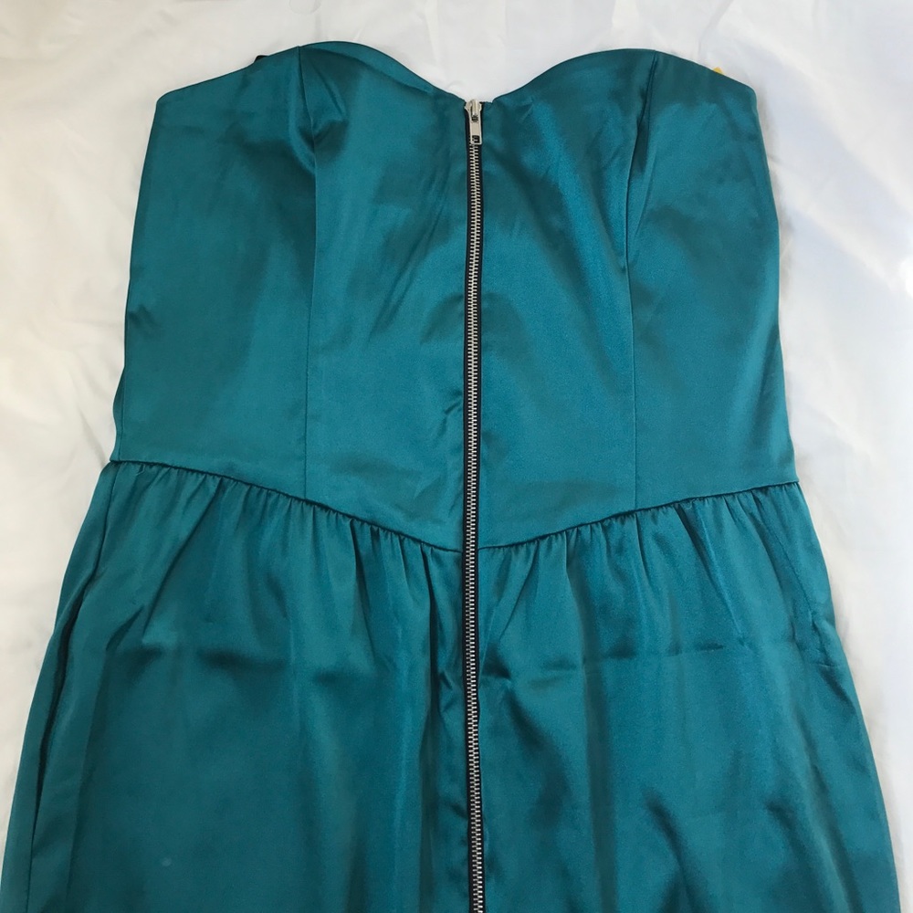 Alice+Olive green dress