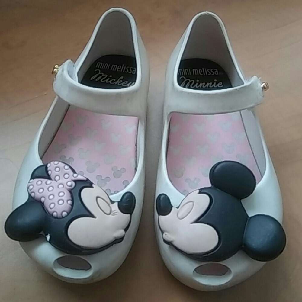Mini melissa shoe