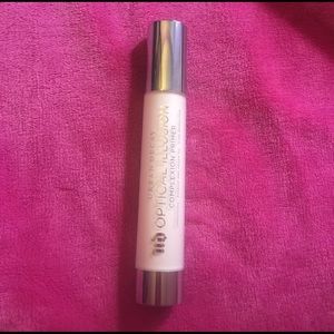 Urban Decay Optical Illusion Primer