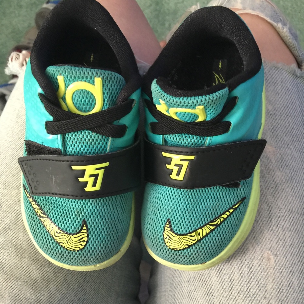 Baby nikes