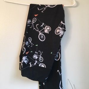 LuLaRoe one size leggings