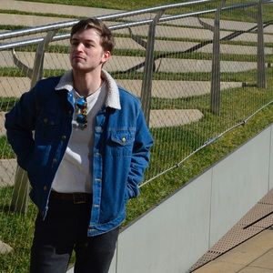 Meet your Posher, Eric