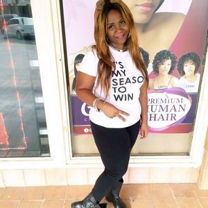 Meet your Posher, Renaila