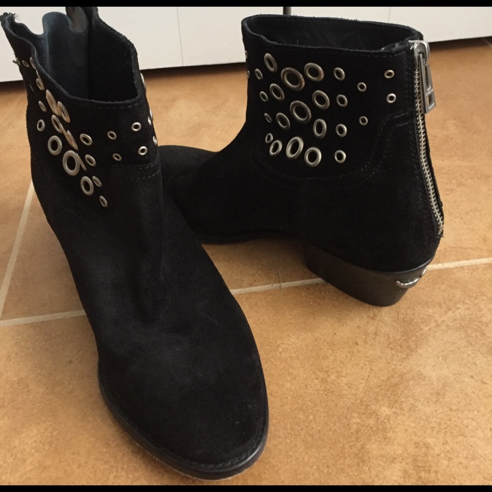 Size 6 black suede Zadig & Volitaire booties