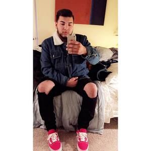 Meet your Posher, Isaac