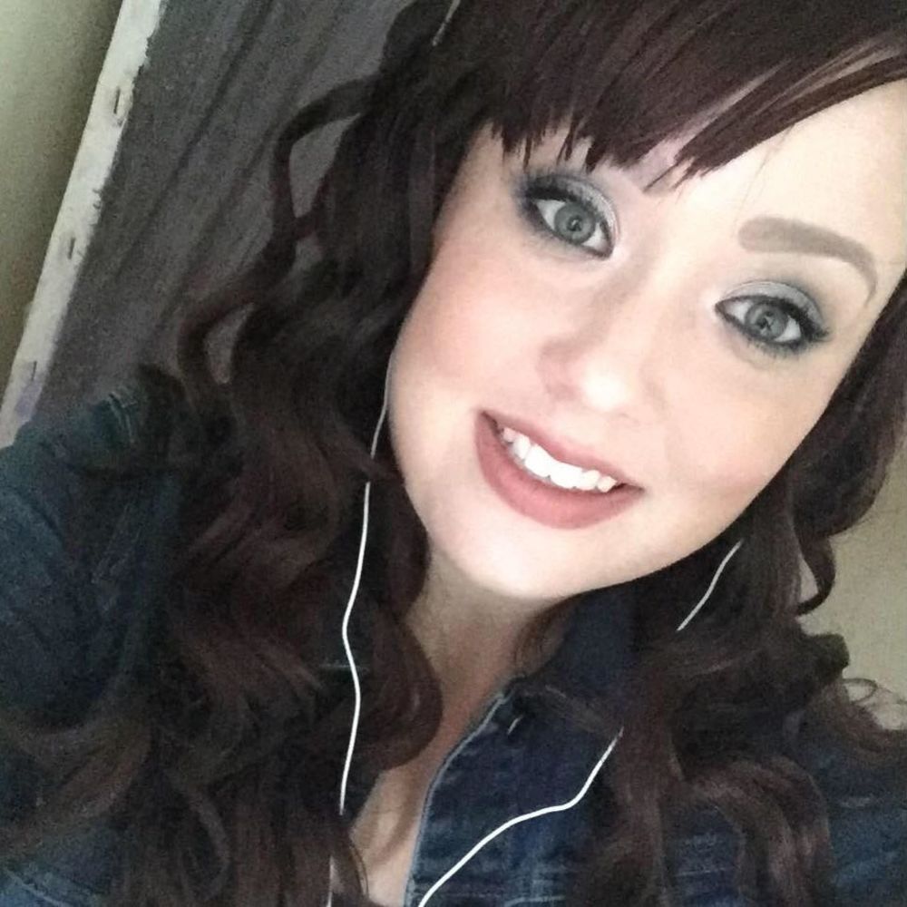 Meet your Posher, Lyndsey