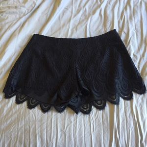 Lilly Pulitzer black lace shorts