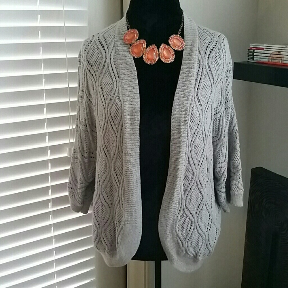 *SOLD* Gray Knit Cardigan - Size Large