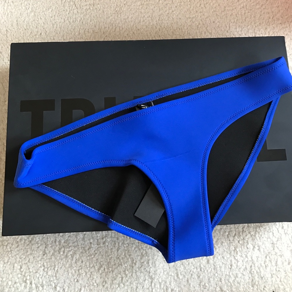 TRIANGL blue bottom bikini ollie penny size L