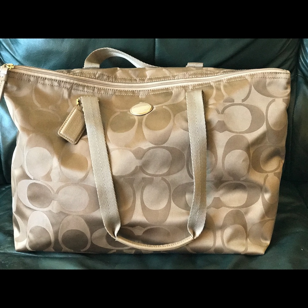 Coach weekender bag