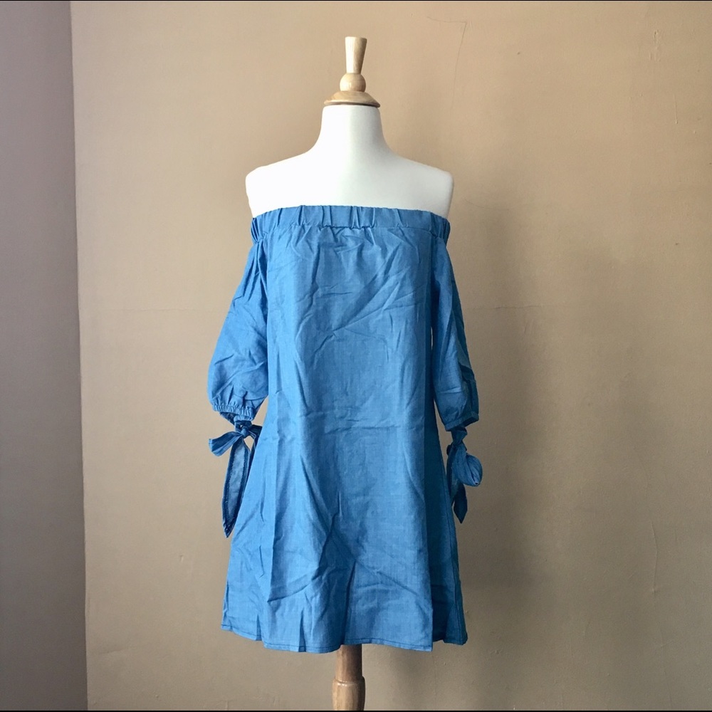 Off shoulders denim mini dress - Picture 3 of 3