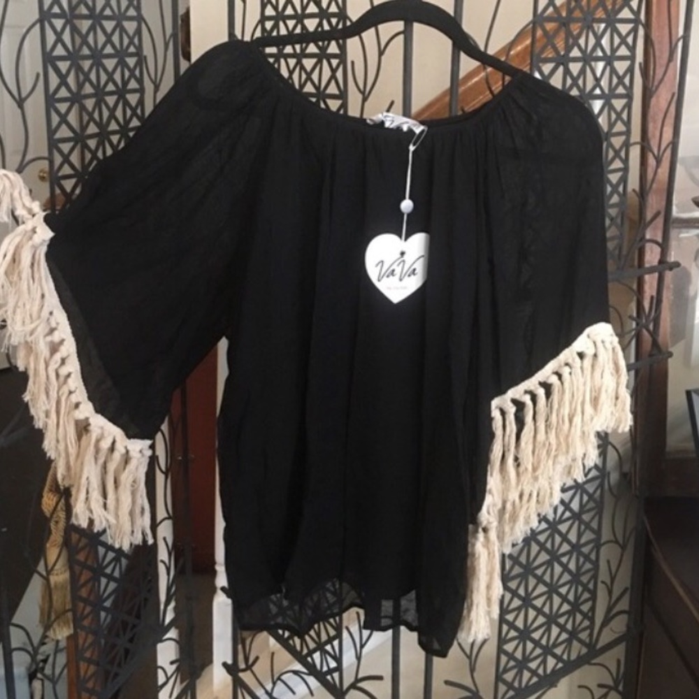 NEW Vava fringed top