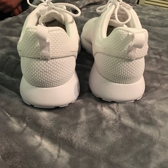 Men's Nike Roshe One*NEW* - Picture 4 of 4