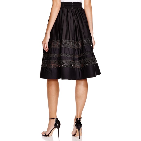 Alice + Olivia 'Tamia' Lace-Trim Midi Skirt - Picture 2 of 6