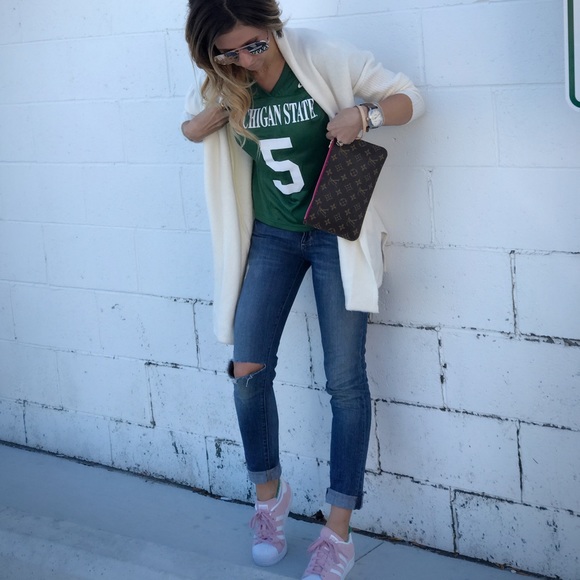 Romeo & Juliet Couture Sweaters - Romeo + Juliet Couture Open Cardigan