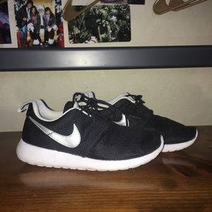 nike roches