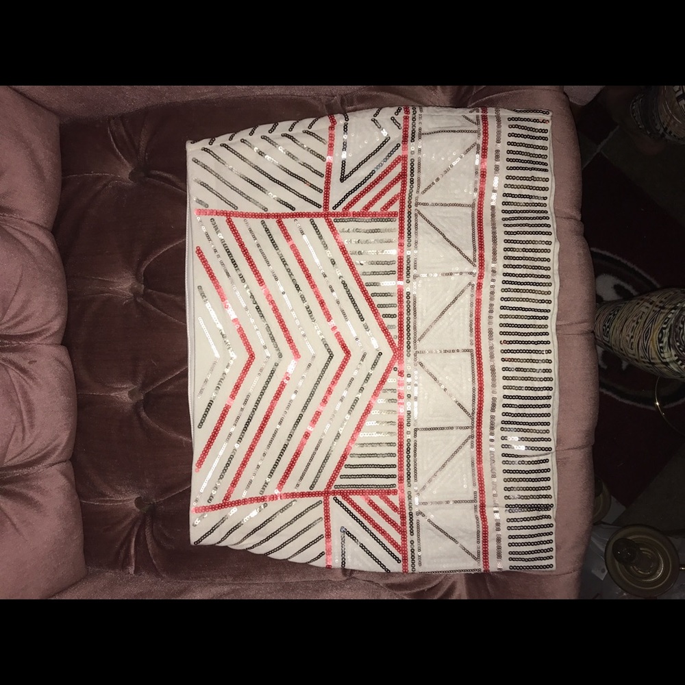 Express mini skirt