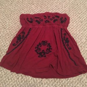 ❤️Maroon tube top // navy embroidered ❤️