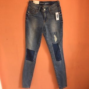 NWT Old Navy Rockstar Super Skinny Jeans
