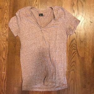 V-neck tshirt