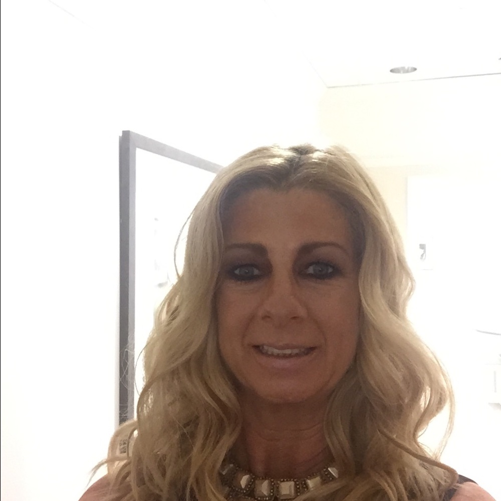 Meet your Posher, Teri