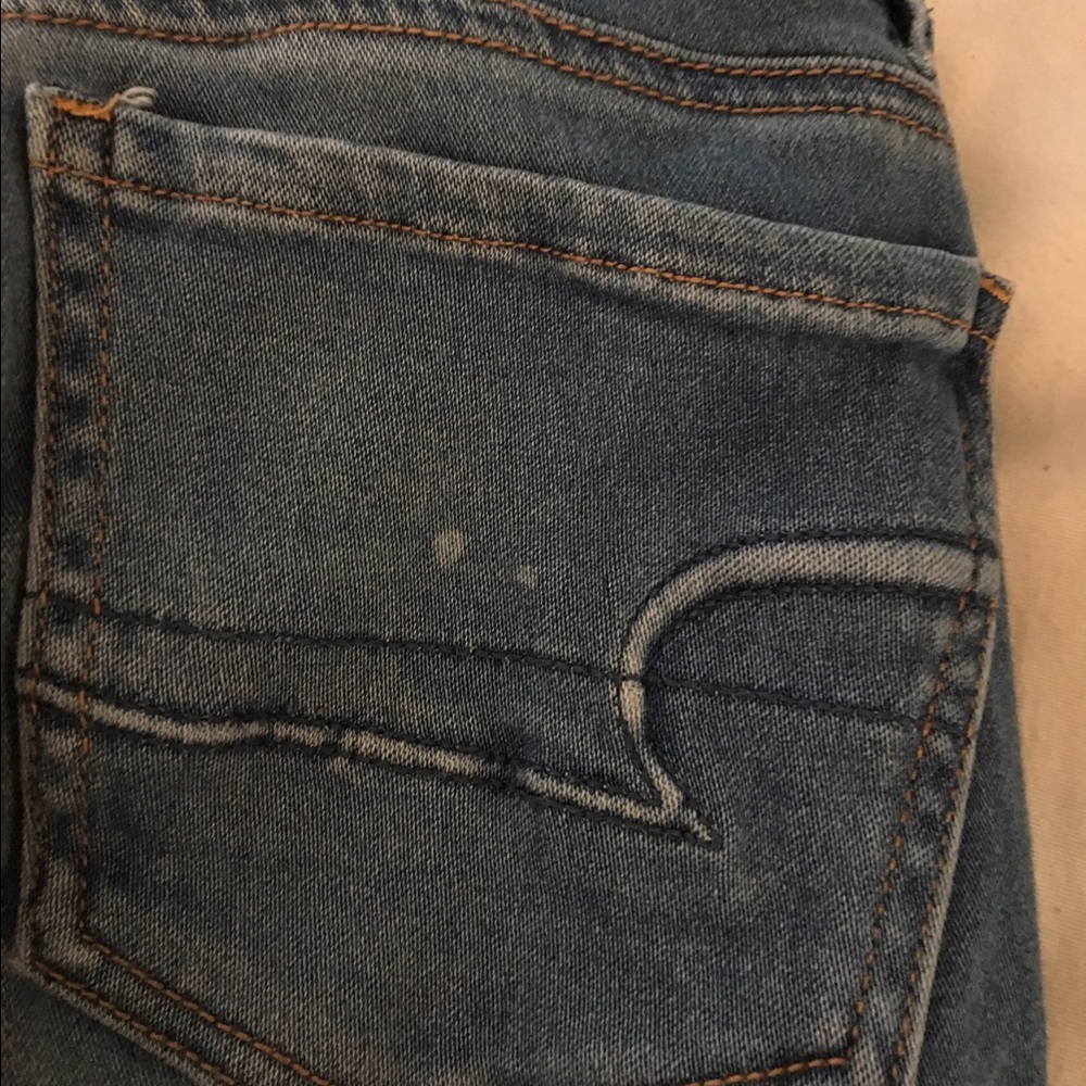 Ripped Light Jeans
